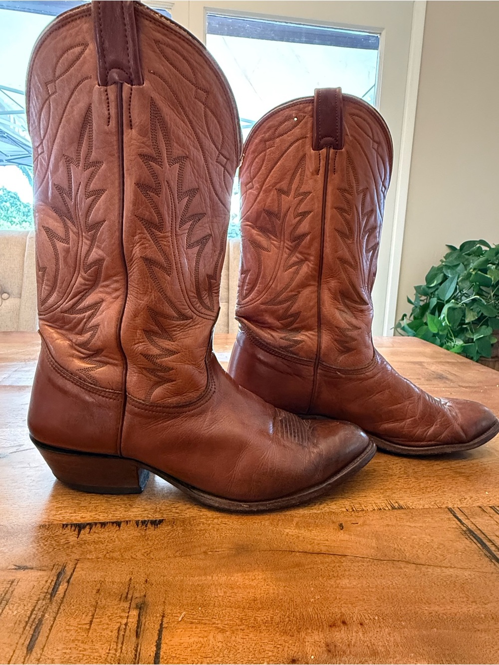 🤠 VINTAGE MEN’S NOCONA COWBOY BOOTS • MADE IN USA • SIZE 9.5 🇺🇸